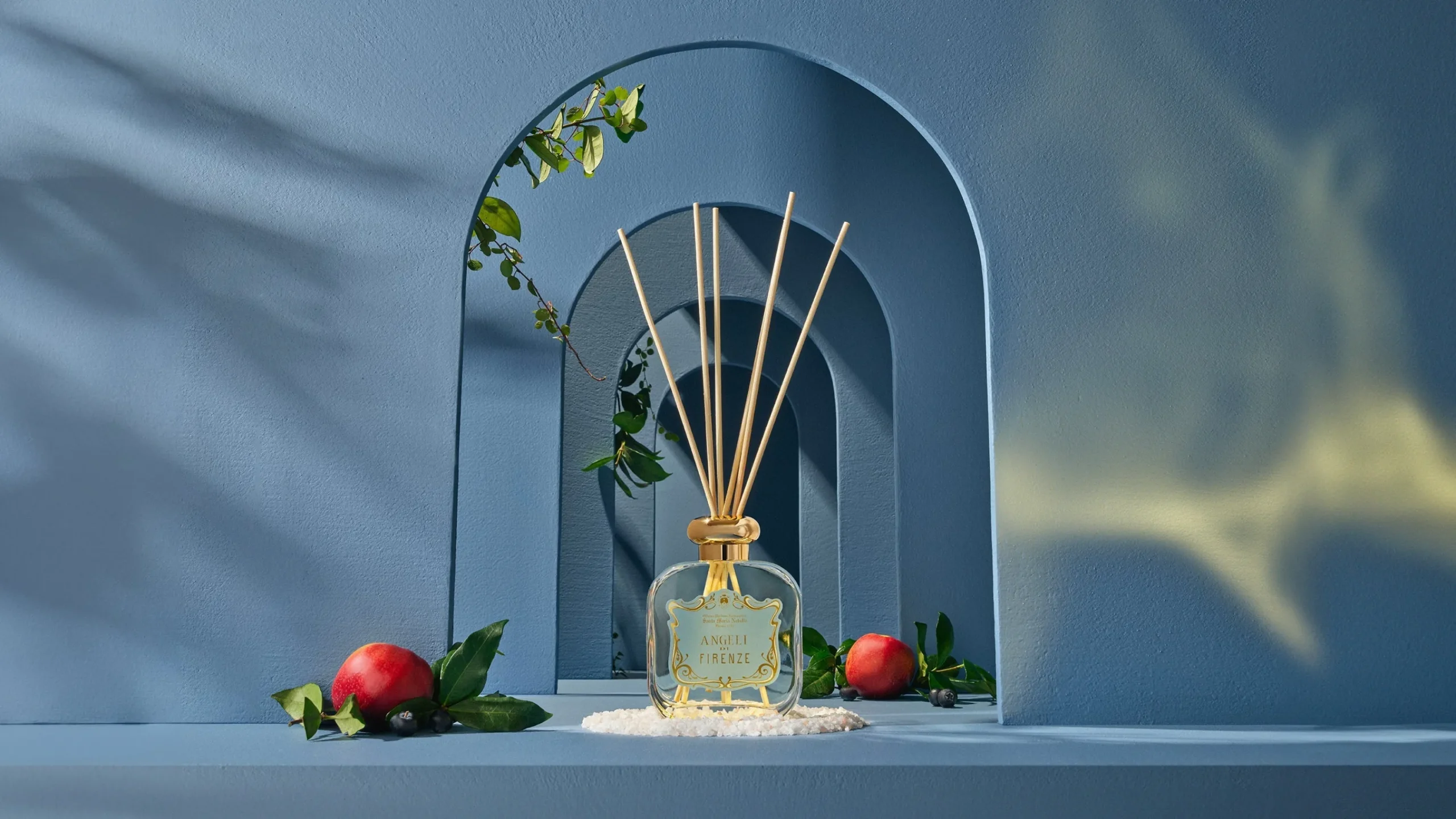 room_fragrance_diffuser_angeli_di_firenze_0.webp Santa Maria Novella Diffusers>Room Fragrance Diffuser Angeli di Firenze